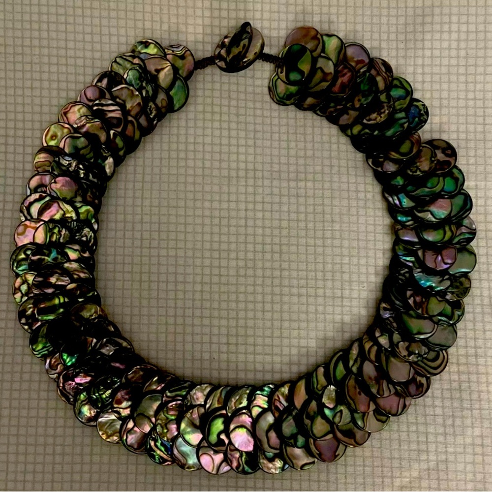 MONIES Gerda Lynggaard Iridescent Abalone Shell Mother of Pearl Collar Necklace